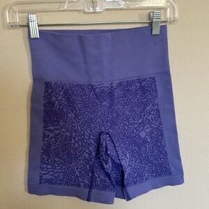 Lululemon vintage biker shorts